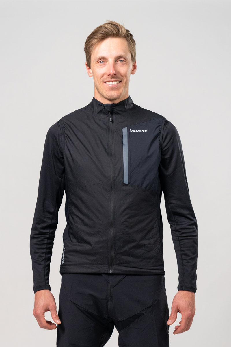 cuore-mens-primaloft-evolve-vest-black77-1.jpg